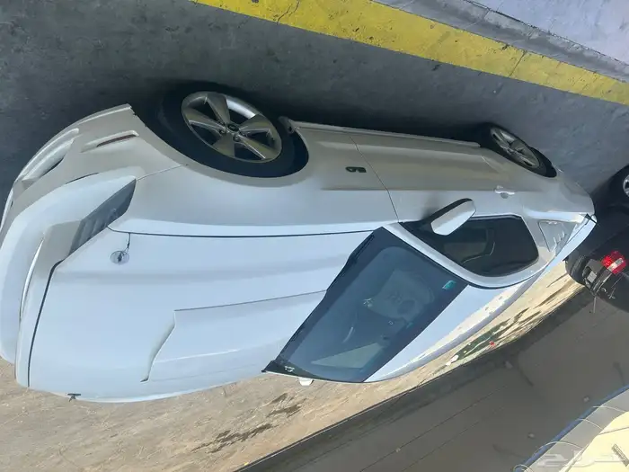 بسم الله سياره موستنج للبيع موديل 2013ماكينه 6سلندر 9