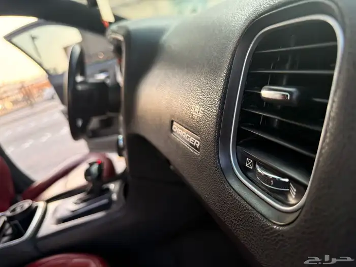 دودج تشارجر 17