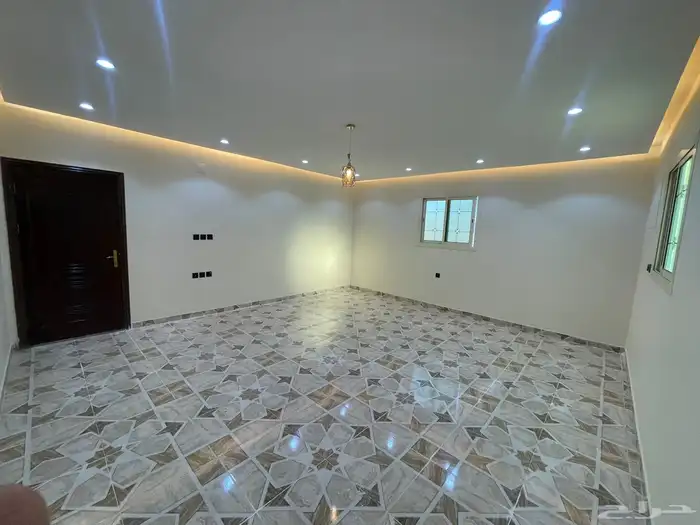 شقه دور ثاني 5 غرف وصاله للايجار حي الشفا مطلوب 2300 ريال 3