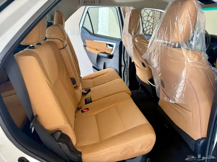 فورتشنر 2023 مكينة كبيرة فل كامل للبيع 11