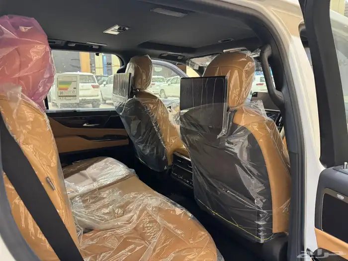 لكزس BB بريمي سعر خاص 9