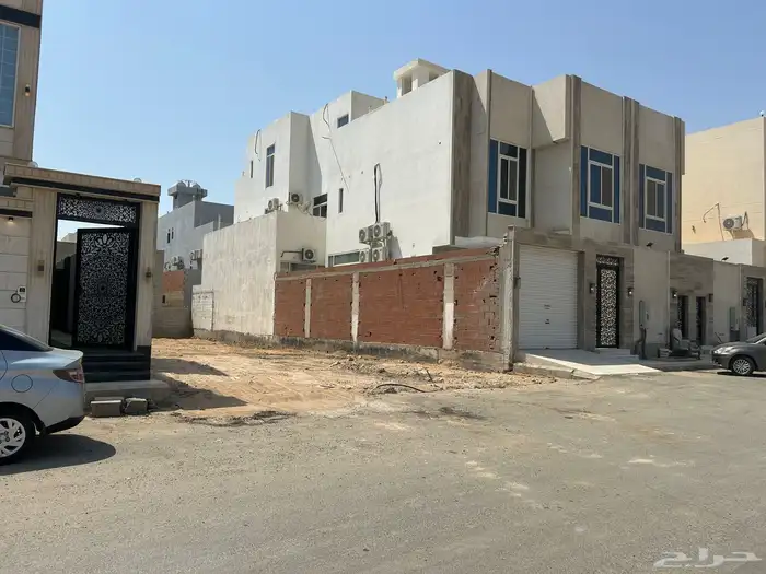 ارض مساحة 300م الحمدانية حي الرحمانية مخطط السعيد 1