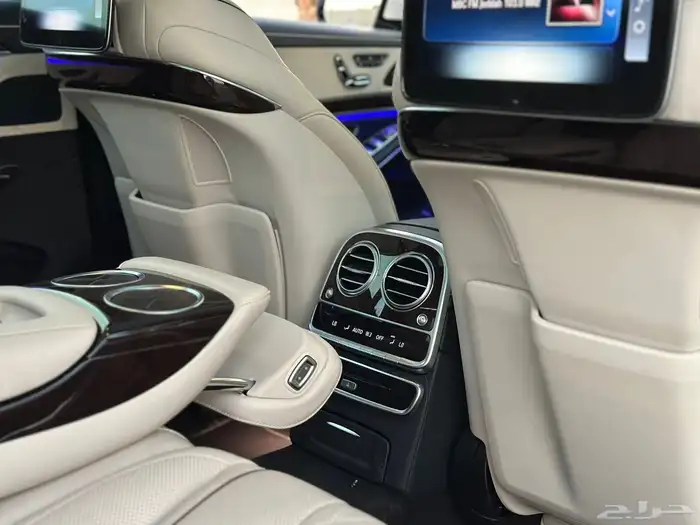 مرسيدس S450 2020 24