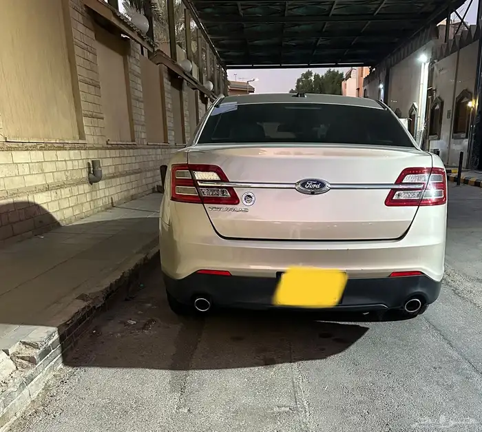 فورد تورس موديل 2018 نضيف 6 سلندر 3