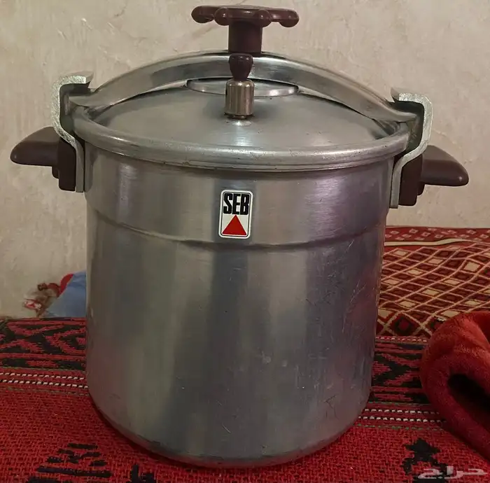 قدر سب نادر مشرشر اصدار الستينيات 0