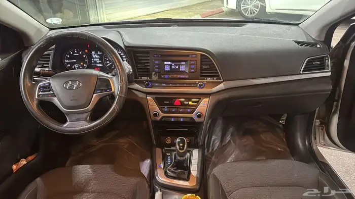 النترا هونداي 2018 نظيفه للبيع 4