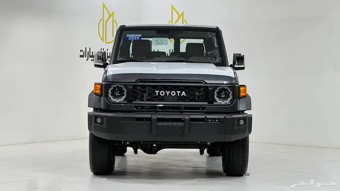 تويوتا ربع V6.2025فل كامل رفرف بريمي بنزين40عام 1