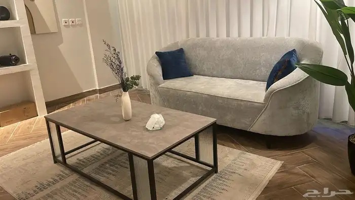 طاولات وكراسي وكنب 1