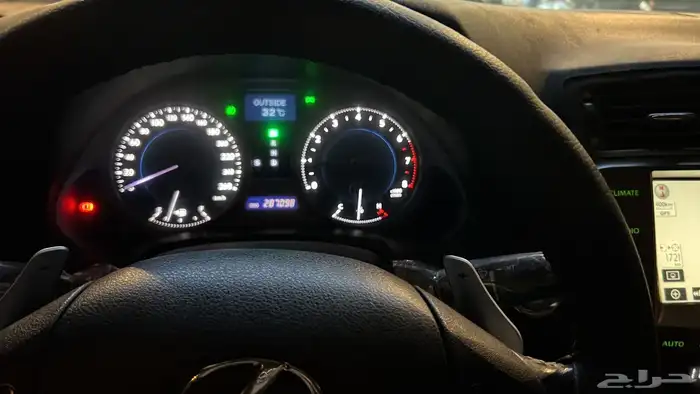 لكزس IS300 موديل 2008 للبيع 8