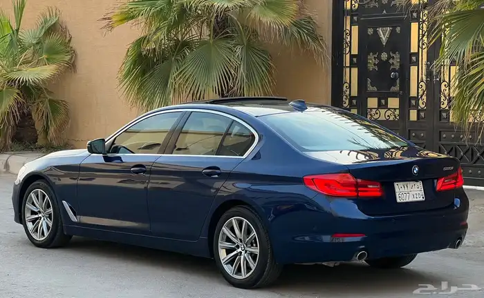 بي ام دبليو 520i 2020 (بحالة ممتازة) 13