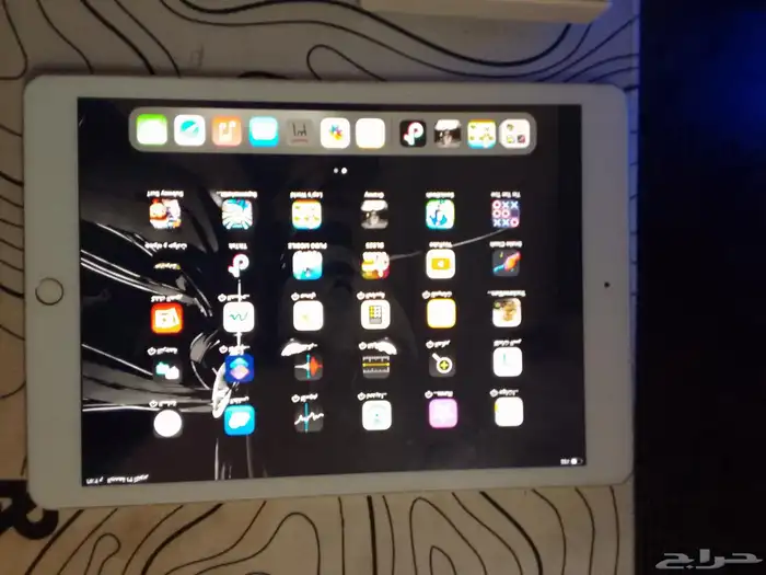 ايباد الجيل 7 القيقا 32 الايباد مليان العاب وحضر به مايعلق 0