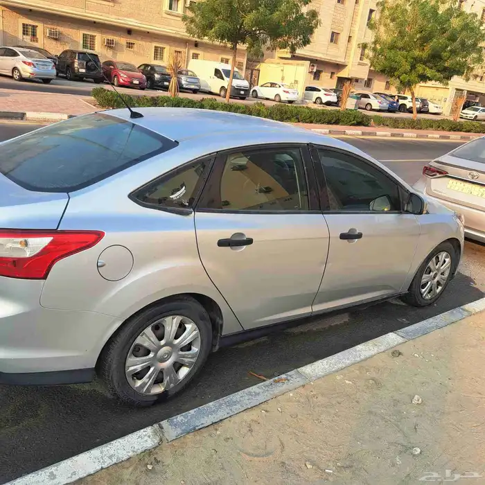 فورد فوكس 2012 2