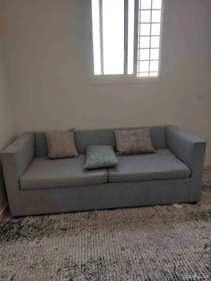 كنبة كبيرة 0