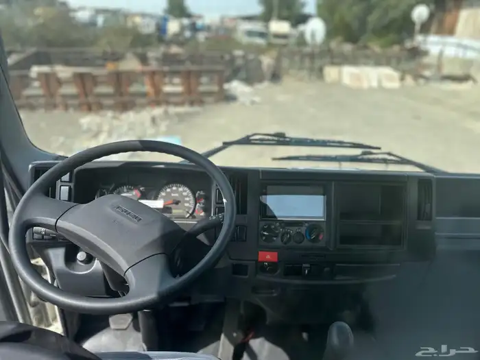 شاحنه ايسوزو 9.5طن FSR 2025 9