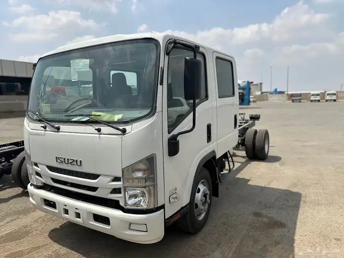 ايسوزو شاحنة 4 طن غمارتين شاسيه 3.90م -2024 1