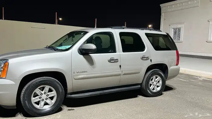 يوكن 2009 ملكي دبل 1