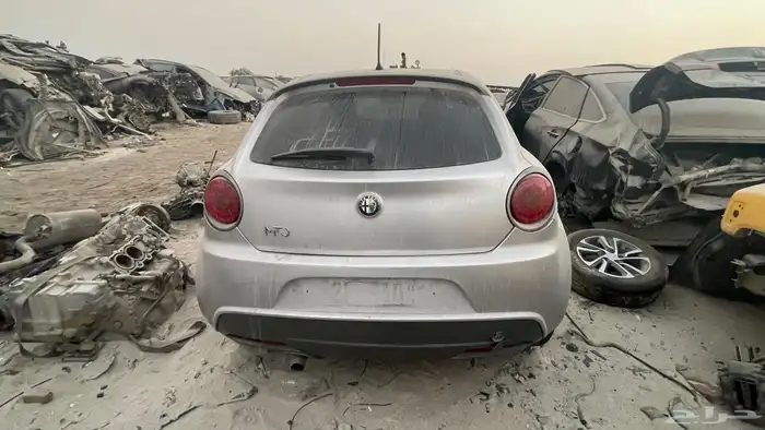 ألفا روميو ميتو 2012 قطع غيار 5