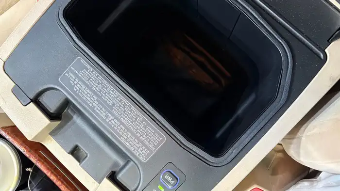 جيب لاندكروزر 2014 gxr 3 0