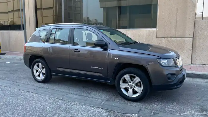 جيب كومباس 2015 2