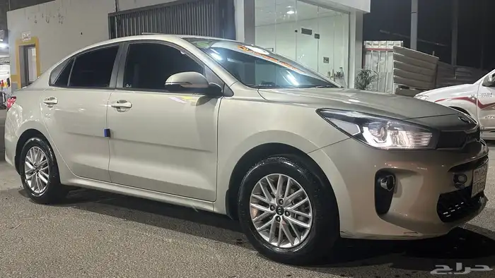 كيا ريو 2019 فل كامل نظيف 9