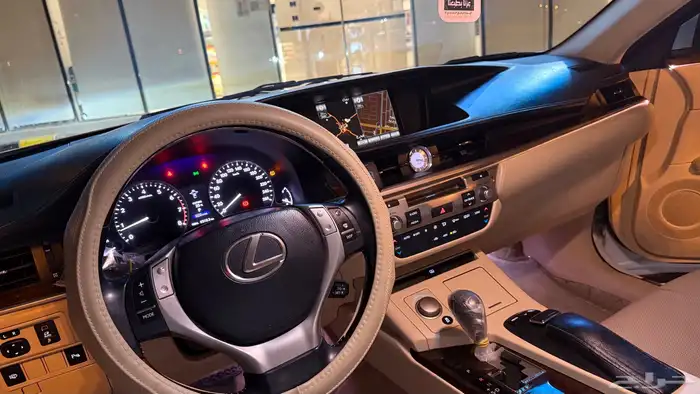 لكزس 2014 es 5