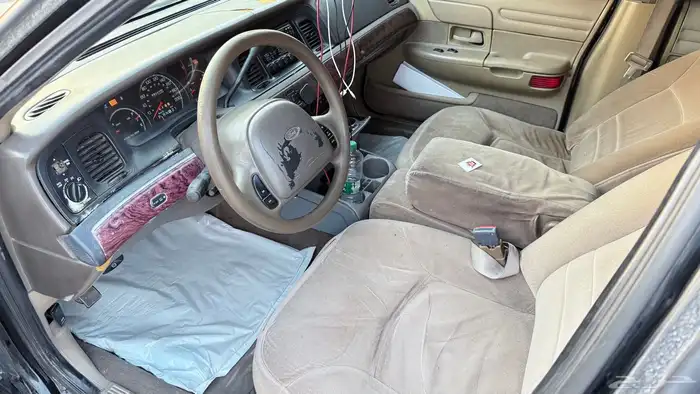 فورد فكتوريا 2002 20