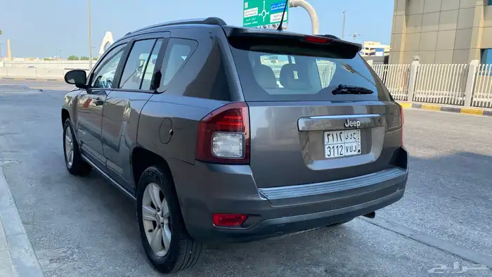 جيب كومباس 2015 5