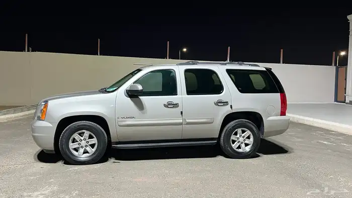 يوكن 2009 ملكي دبل 0