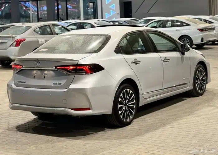 تويوتا كورلا 2025 XLI فتحه جديد اصفار بأقل سعر 5