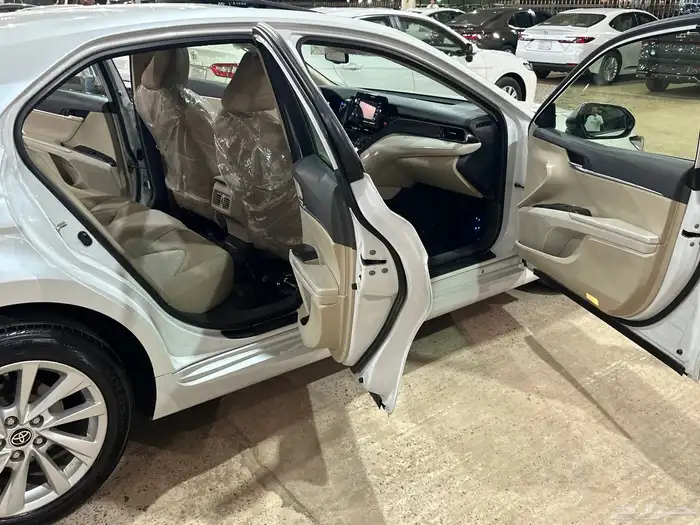 تويوتا كامري GLE موديل 2023 فل كامل سعودي 23