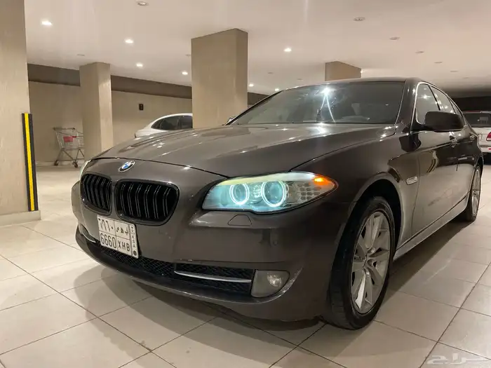 للبيع بي ام 530i 2013 13