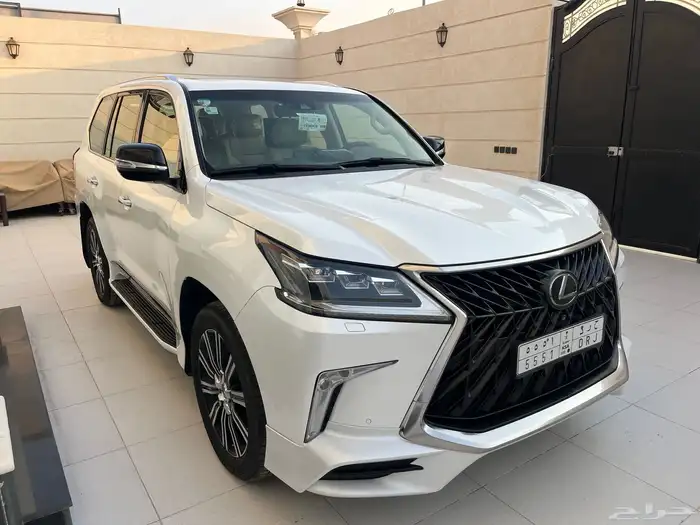 لكزس 2019 فل كامل وكاله سعودي مشروط 26