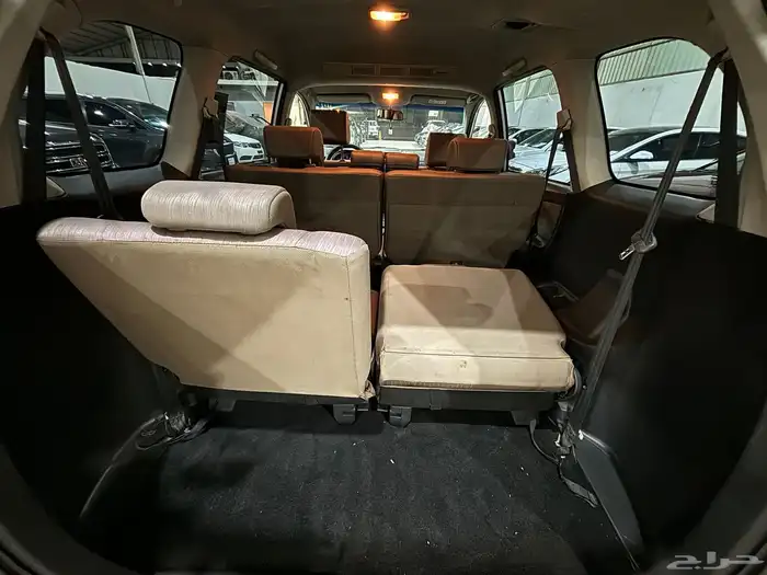 تايوتا افانزا 2017 عائليه ثلاث صفوف اقتصاديه 11