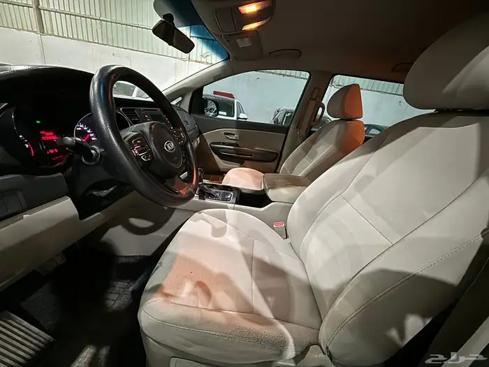 كيا كرنفال 2016 عائليه ثلاث صفوف 8