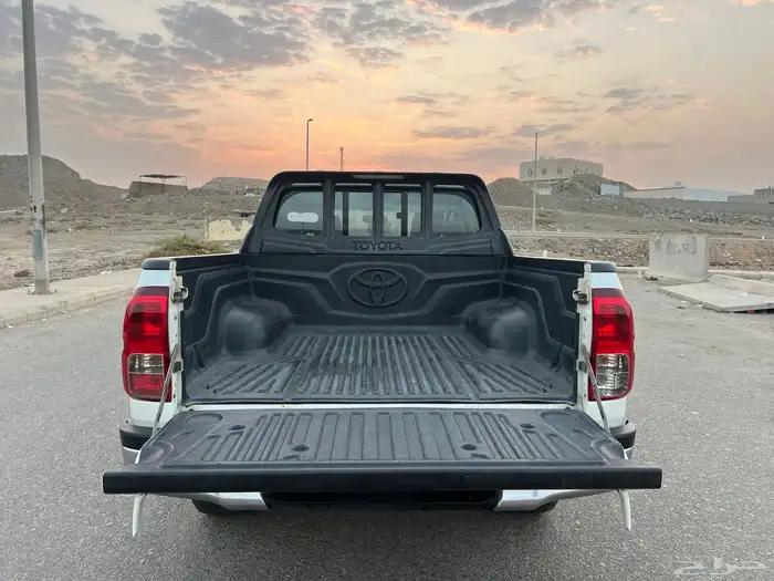 هايلوكس2016دبل مخزن 10