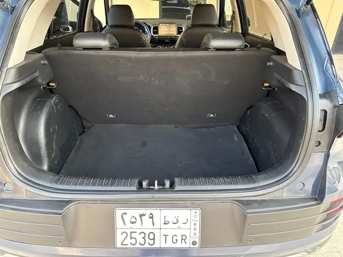 فينيو 2023 م العداد 77 الف كلم 11