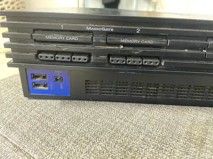 سوني 2 نظيف بلاستيشن بلاي ستيشن 2 PS2 امريكي 2