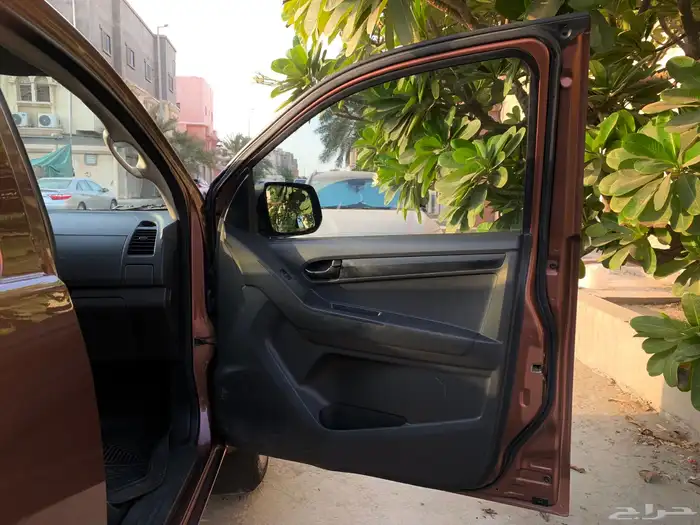 ايسوزو ديزل 2015 18