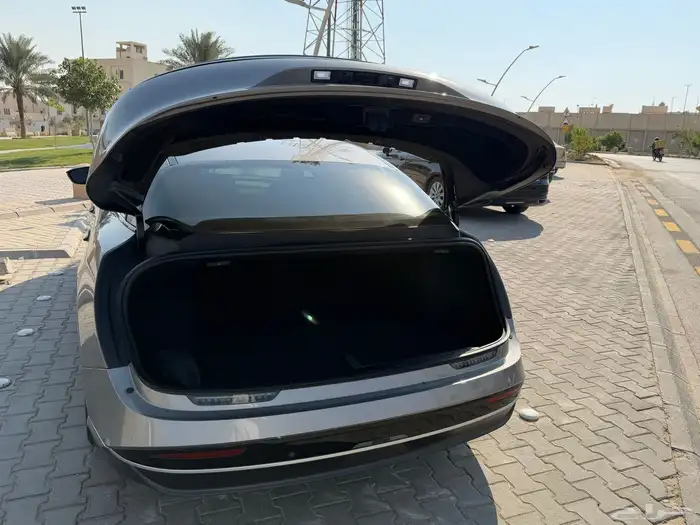 إعلان لوسيد آير Pure موديل 2024 8