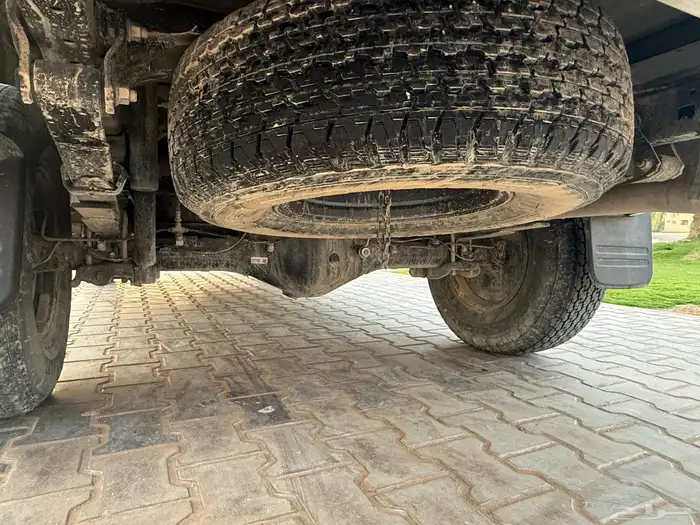 تويوتا هايلوكس 2015 S_GLX دبل سعودي شبه جديده مخزنه 11