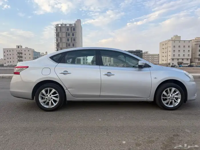 نيسان سنترا 2019 للبيع 3