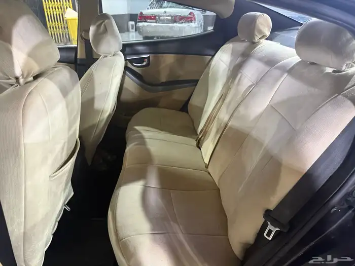 Hyundai Elantra 2014 GLS full option 4