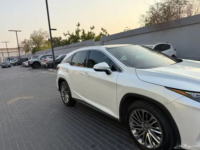 للبيع جيب لكزس RX350 2019 مرهم 2022 قطع اصلي وبودي وكاله 16