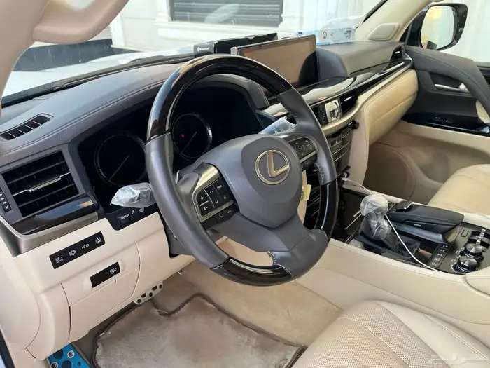 لكزس 2019 فل كامل وكاله سعودي مشروط 65