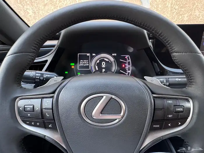 لكزس ES300 H 2022 بحالة ممتازة 21