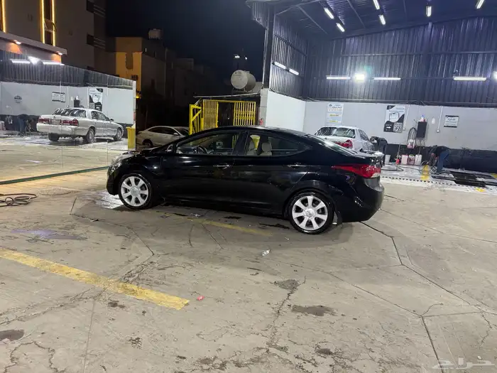 Hyundai Elantra 2014 GLS full option 2