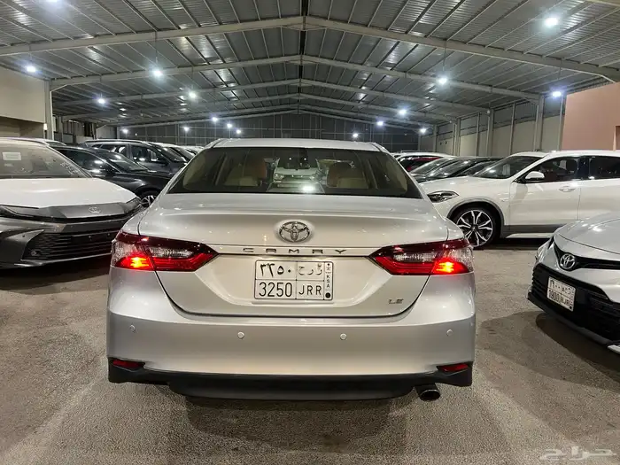 كامري 2023 استاندر عداد 61 الف سعودية 18