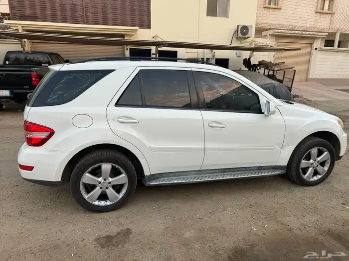 جيب مرسيدس ML500 موديل 2010 7