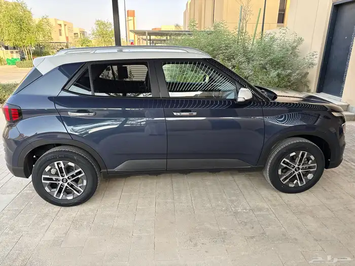 فينيو 2023 م العداد 77 الف كلم 3