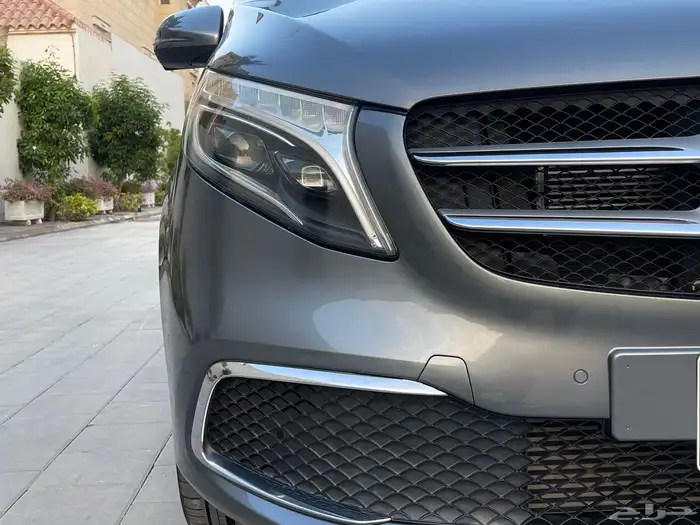مرسيدس V250 7